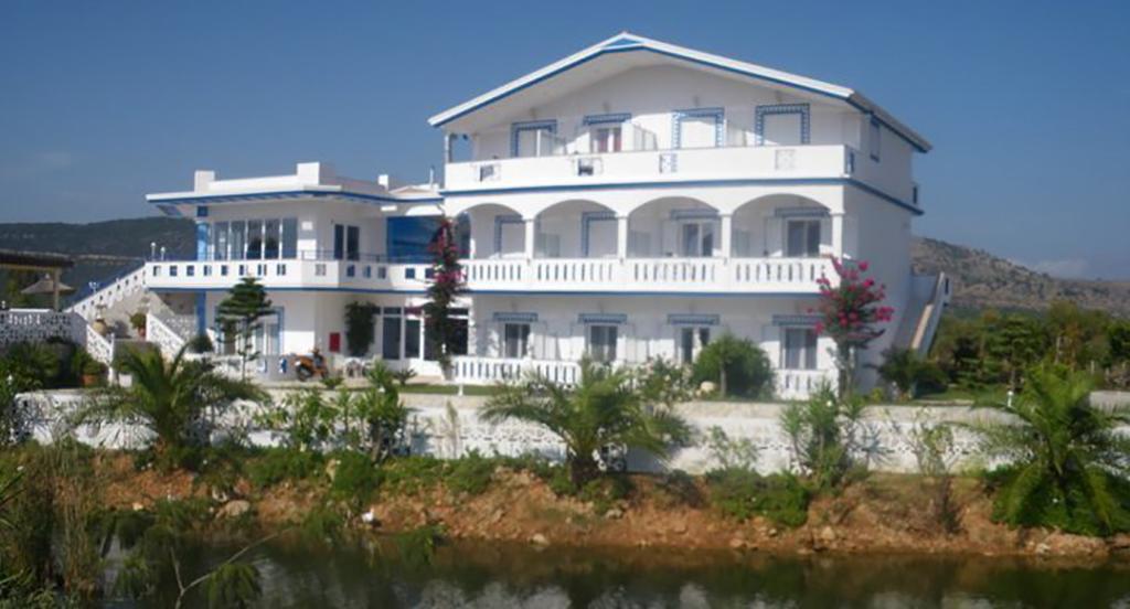 Gogas Palace Apart otel Ammoudia Dış mekan fotoğraf