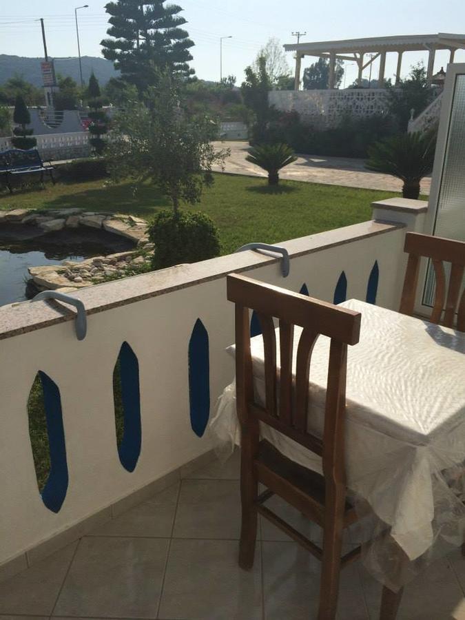 Gogas Palace Apart otel Ammoudia Dış mekan fotoğraf
