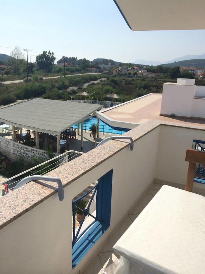 Gogas Palace Apart otel Ammoudia Dış mekan fotoğraf