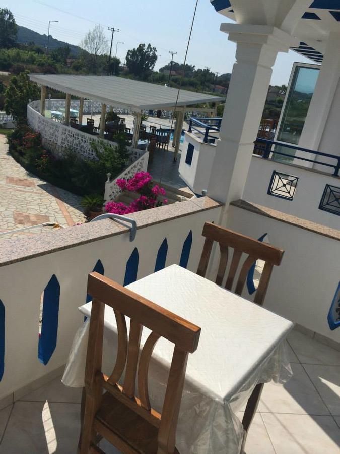 Gogas Palace Apart otel Ammoudia Dış mekan fotoğraf