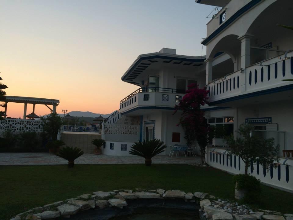 Gogas Palace Apart otel Ammoudia Dış mekan fotoğraf